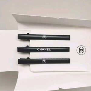 New in package 3 piece hair clips set